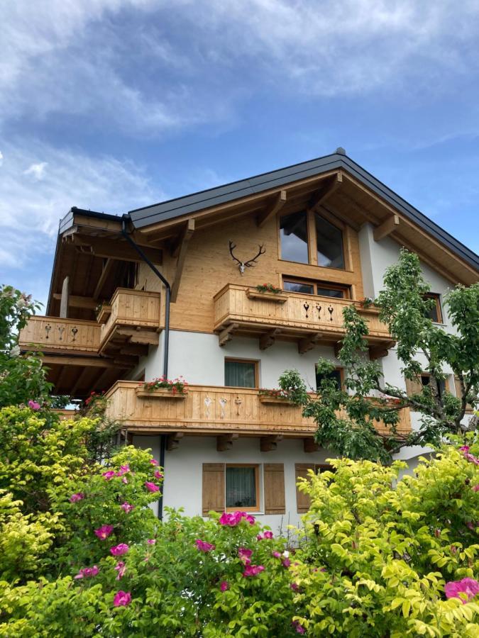 Апартаменты Bee Happy Haus Burboeck Флахау Экстерьер фото